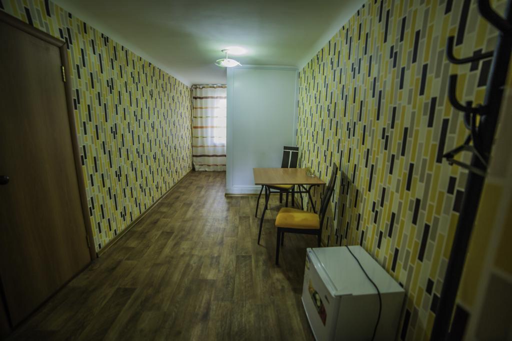 Economy Hotel Zhyger Αστάνα Εξωτερικό φωτογραφία