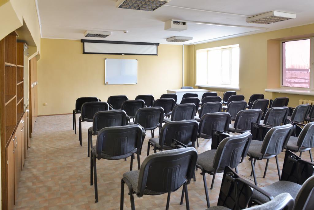 Economy Hotel Zhyger Αστάνα Εξωτερικό φωτογραφία