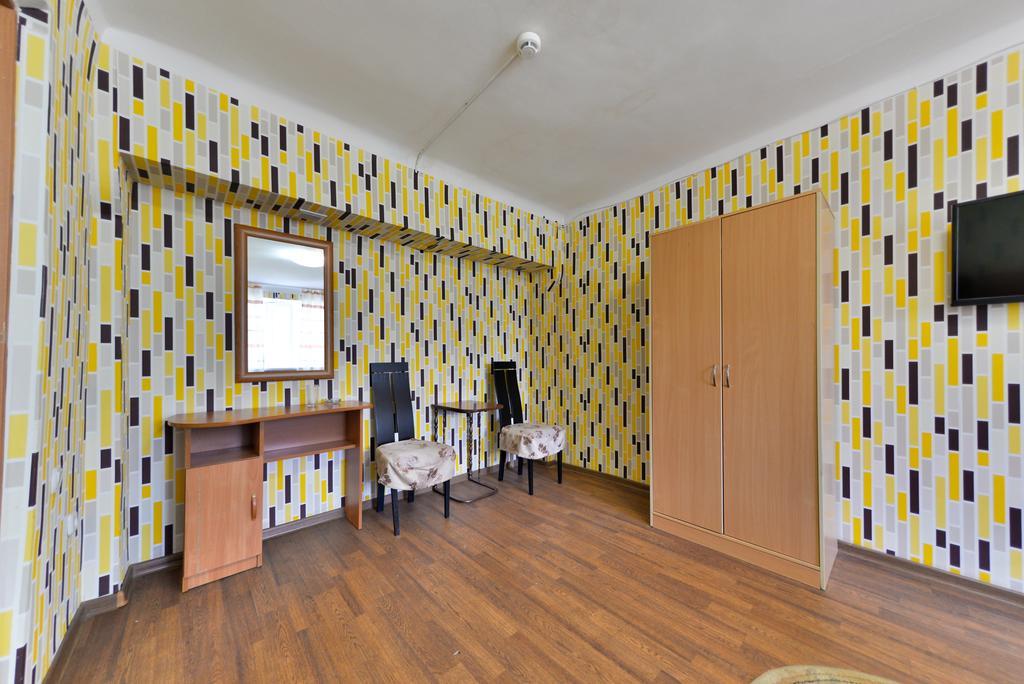 Economy Hotel Zhyger Αστάνα Εξωτερικό φωτογραφία